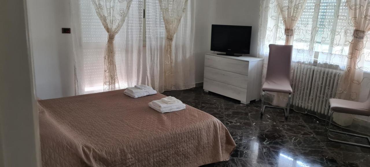 Ferienwohnung Jajo Apartament Brindisi Exterior foto